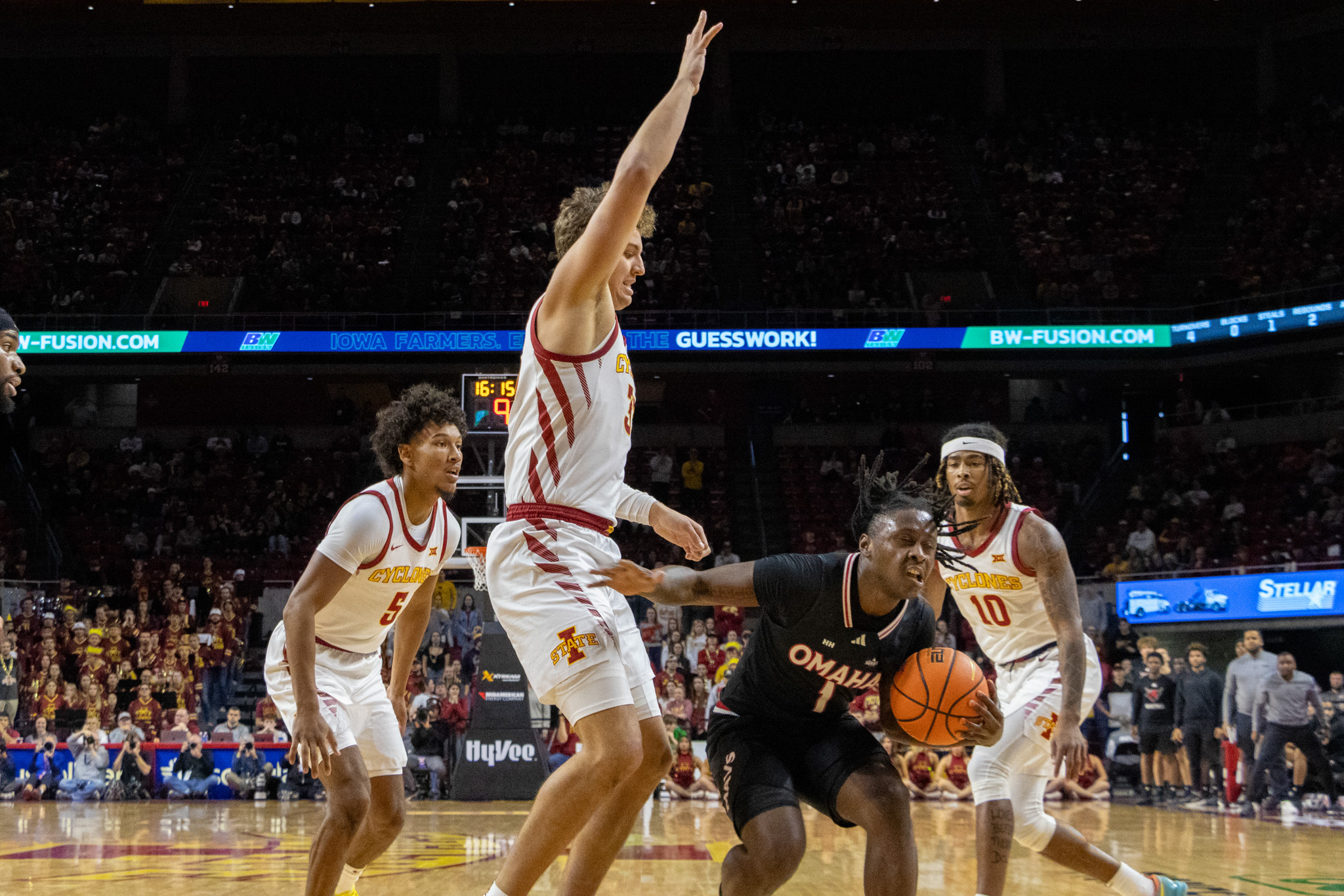 Iowa State vs. UNO